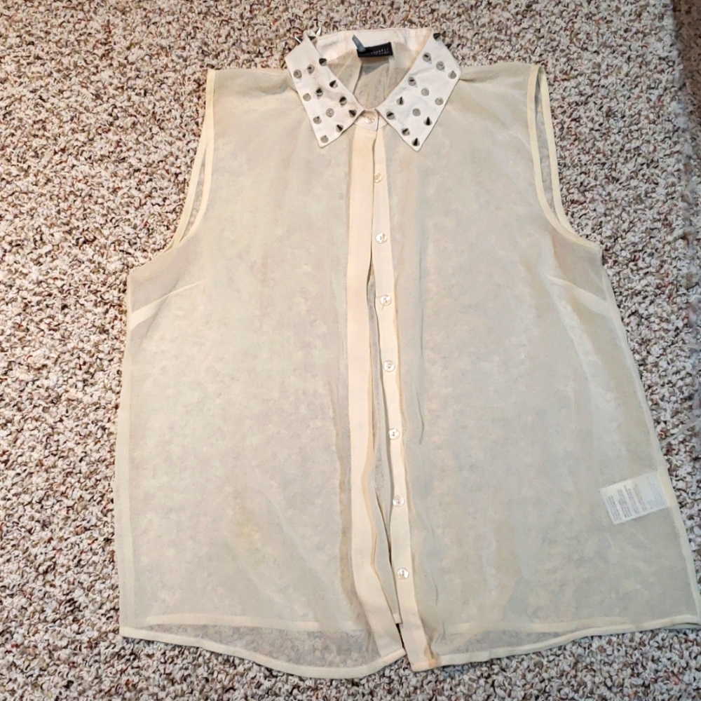Sleeveless shirt from Urban Outfitters
